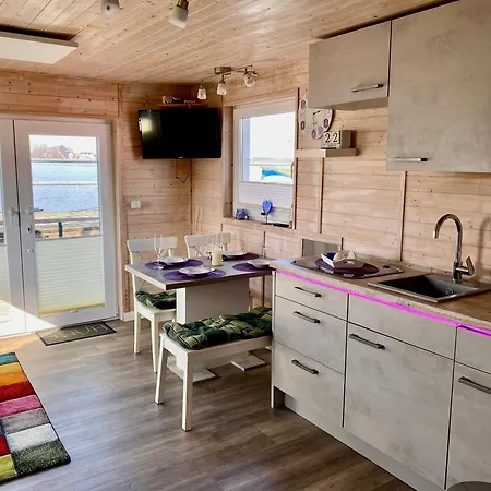 Hausboot Lilla Lina