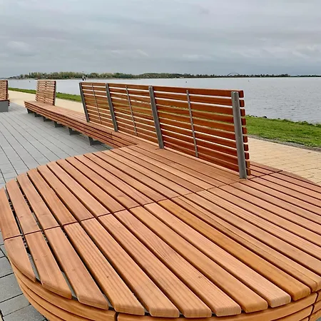Botel Hausboot Lilla Lina