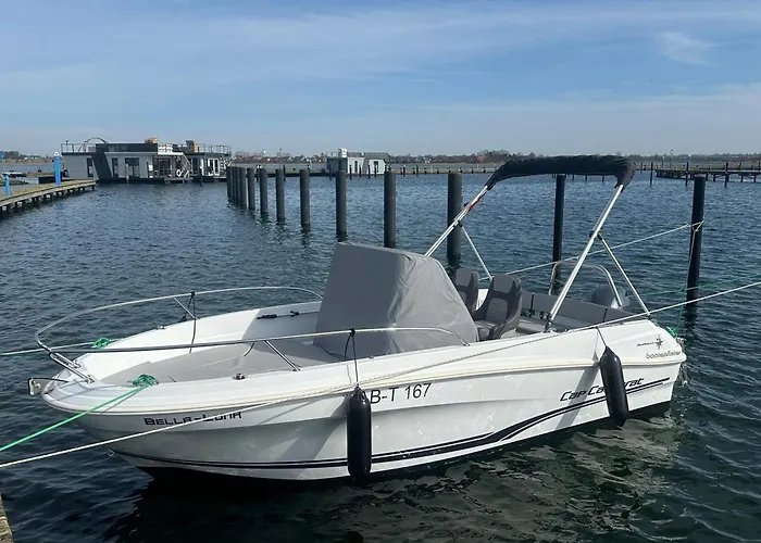 Hausboot Lilla Lina Πλωτό κατάλυμα *